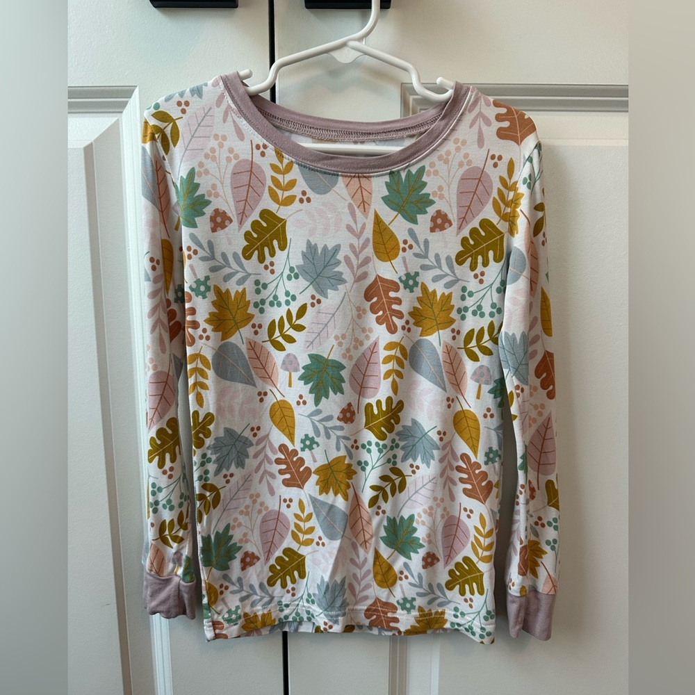 Little Sleepies Dusty Mauve Fall Leaf Pajama Top (Size 5/6)